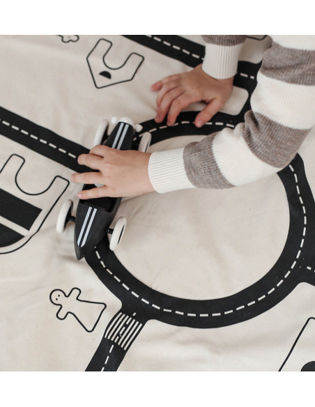 Grand Prix Racing Car – Black