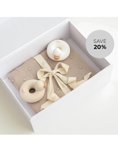 Darilni komplet z račko v škatli