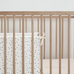 Zaščitna obroba za otroško posteljo - Black Confetti 2