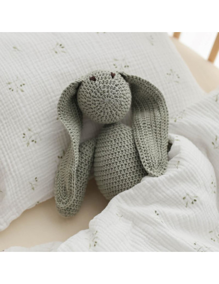 Kvačkani bombažni zajček olivne barve