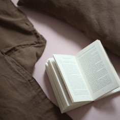 Mocha Linen Pillowcase 2