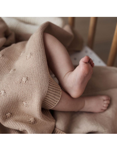 Popcorn Baby Blanket in Mocha